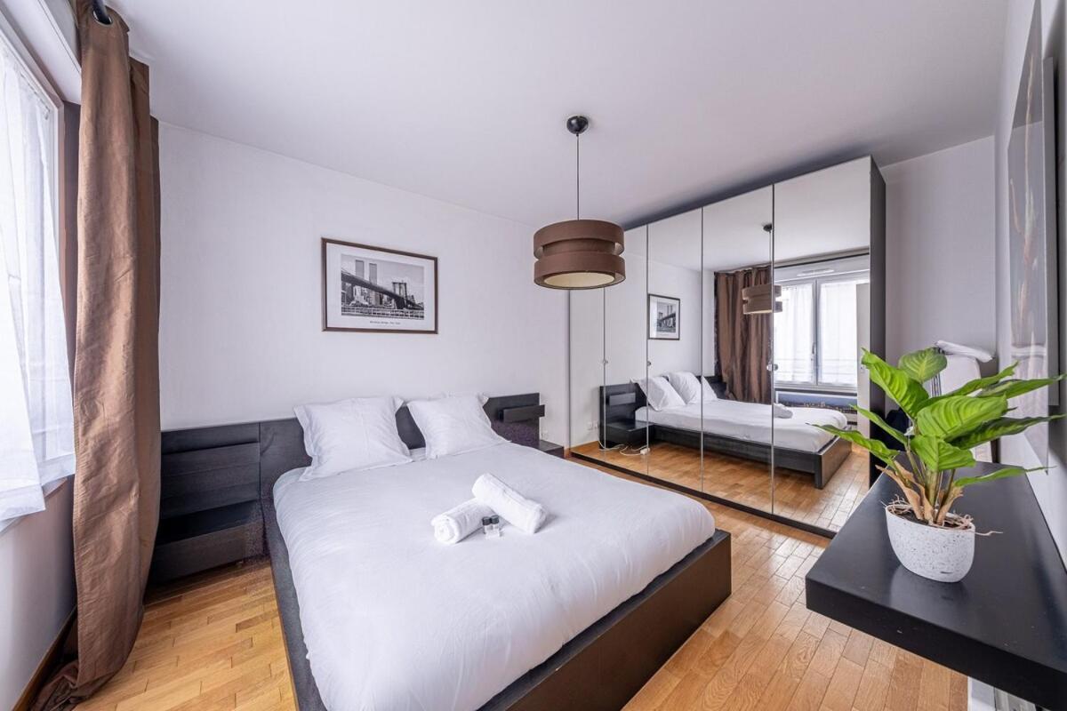 Disney Manhattan Apartment Montevrain Bagian luar foto